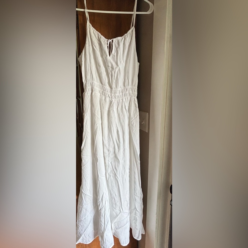 Abercrombie & Fitch White Ruched Maxi Sundress